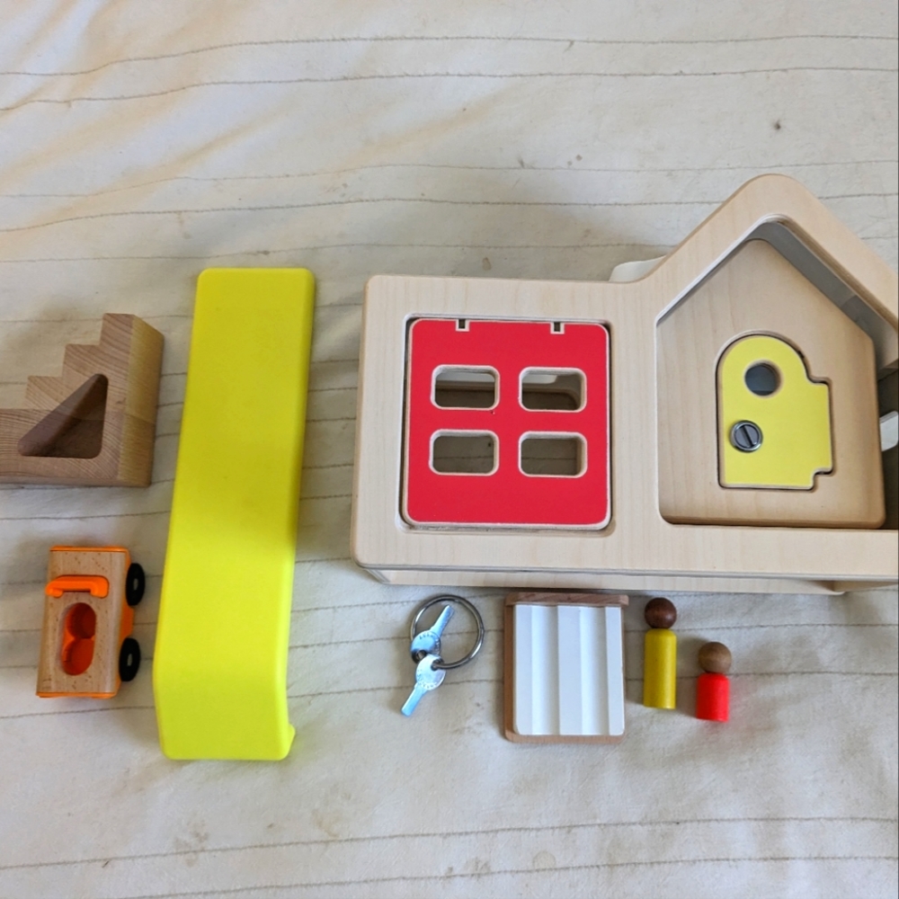 Lovevery Modular House